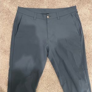 Men’s lululemon commission slim fit pants